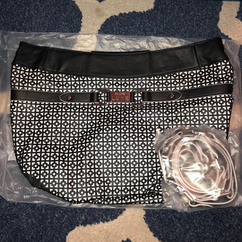 Miche LUXE Montreal demi shell w/ straps